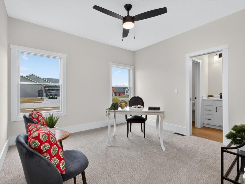 7091 Spring Creek Drive Bettendorf IA 52722