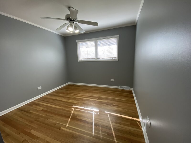 1403 N Sauk Lane Mount Prospect IL 60056
