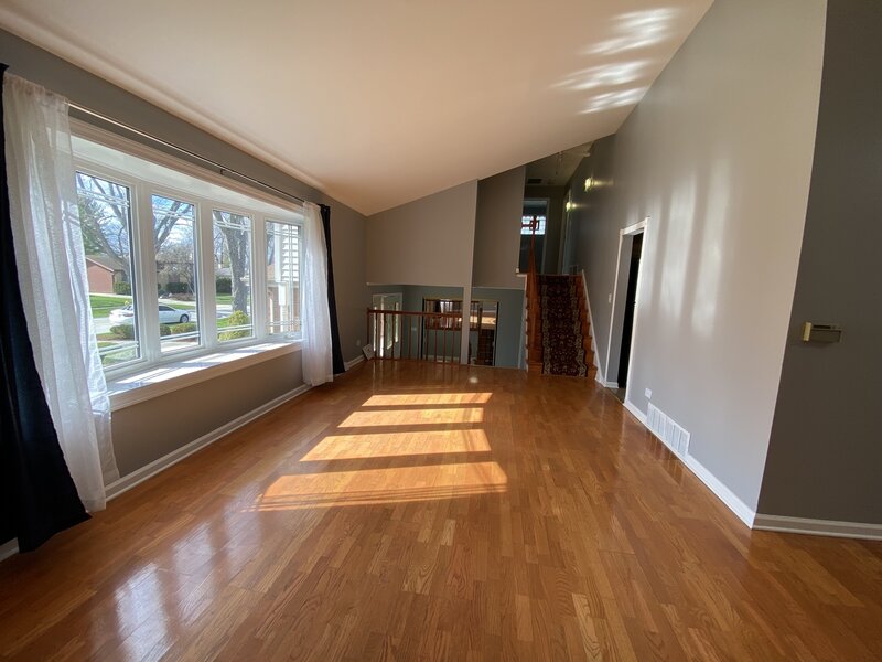 1403 N Sauk Lane Mount Prospect IL 60056