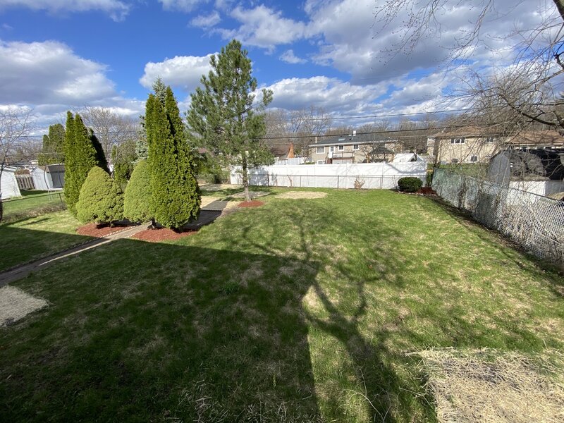 1403 N Sauk Lane Mount Prospect IL 60056