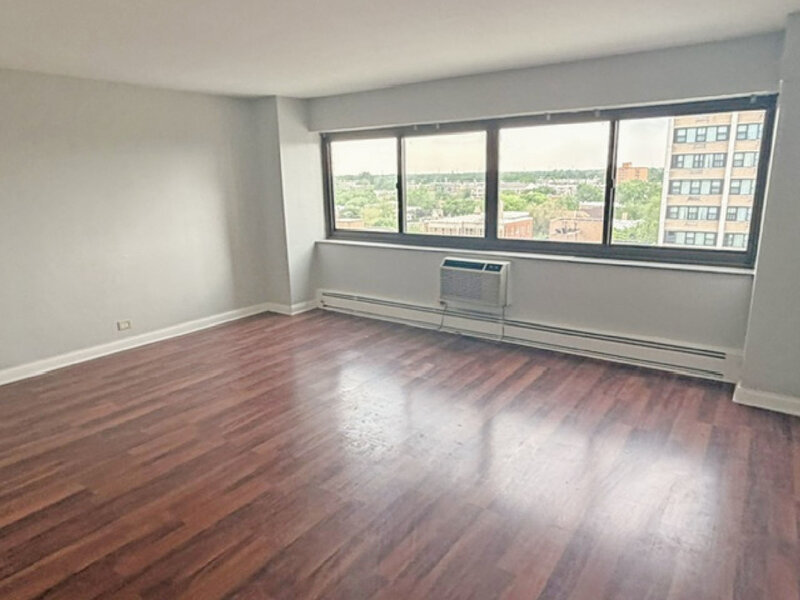 7337 S South Shore Drive Chicago IL 60649
