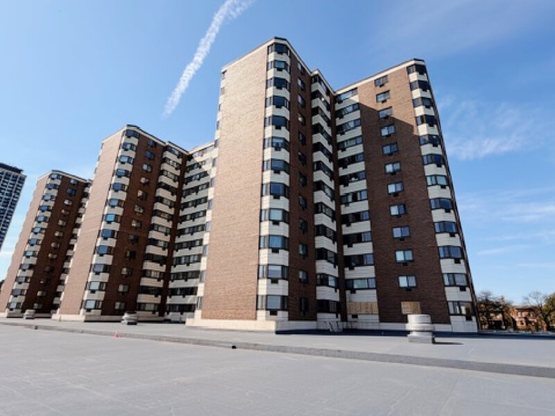 7337 S South Shore Drive Chicago IL 60649