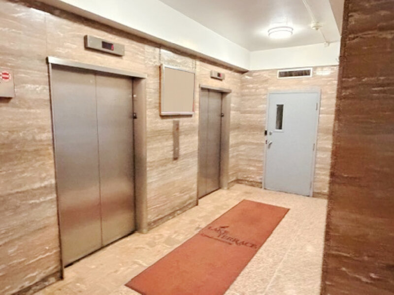 7337 S South Shore Drive Chicago IL 60649