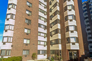Photo of 7337 S South Shore Drive Chicago IL 60649 Unit 1128