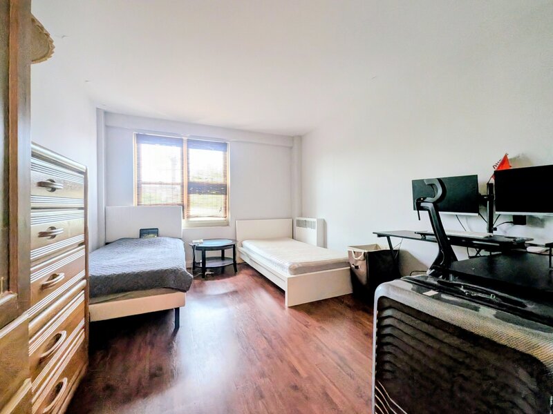 2610 W Balmoral Avenue Chicago IL 60625