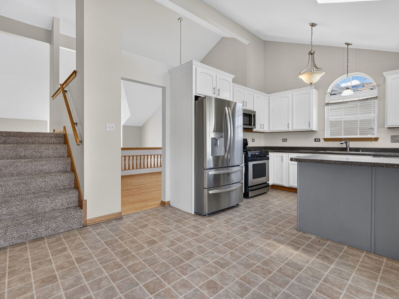 18020 Charlotte Drive Lansing IL 60438