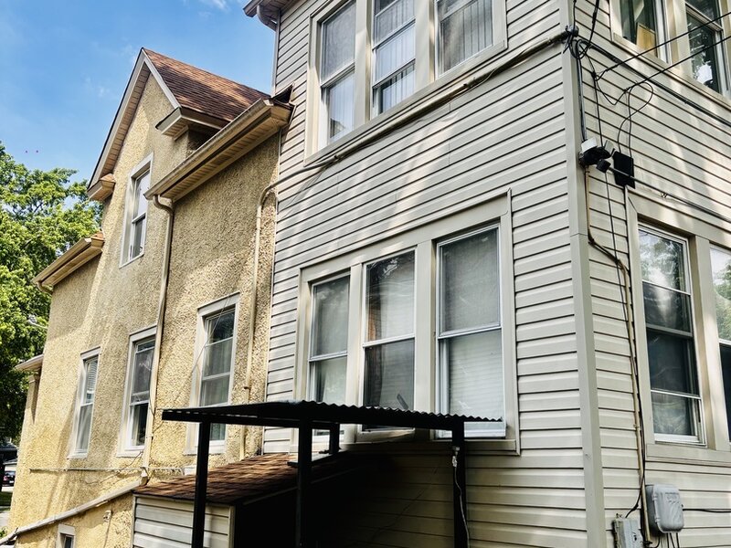 1005 N 5th Avenue Maywood IL 60153