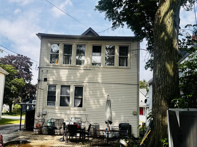 1005 N 5th Avenue Maywood IL 60153