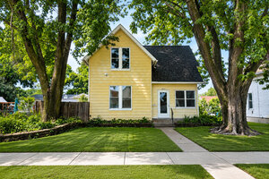 Photo of 2607 13th Avenue Moline IL 61265
