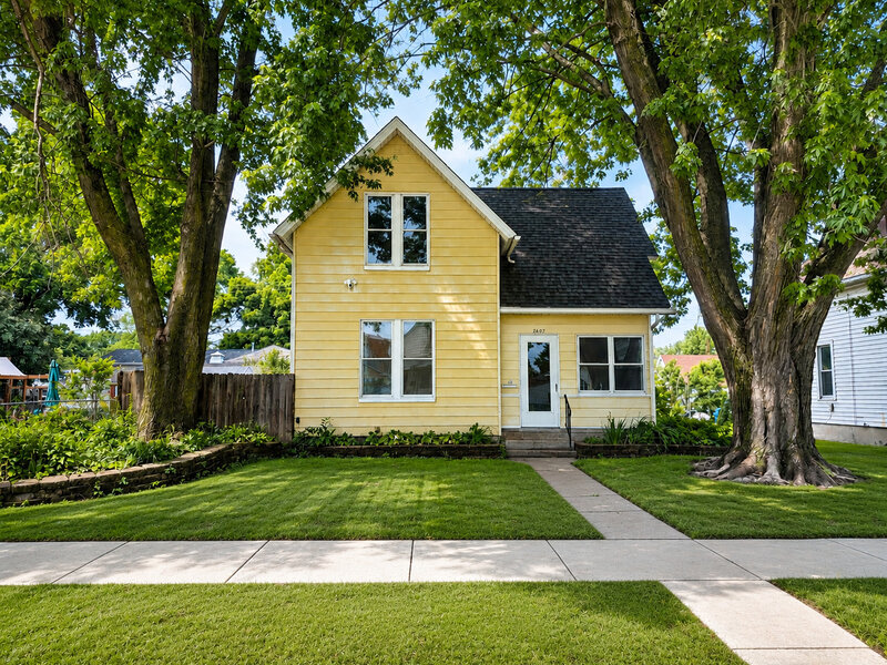 2607 13th Avenue Moline IL 61265