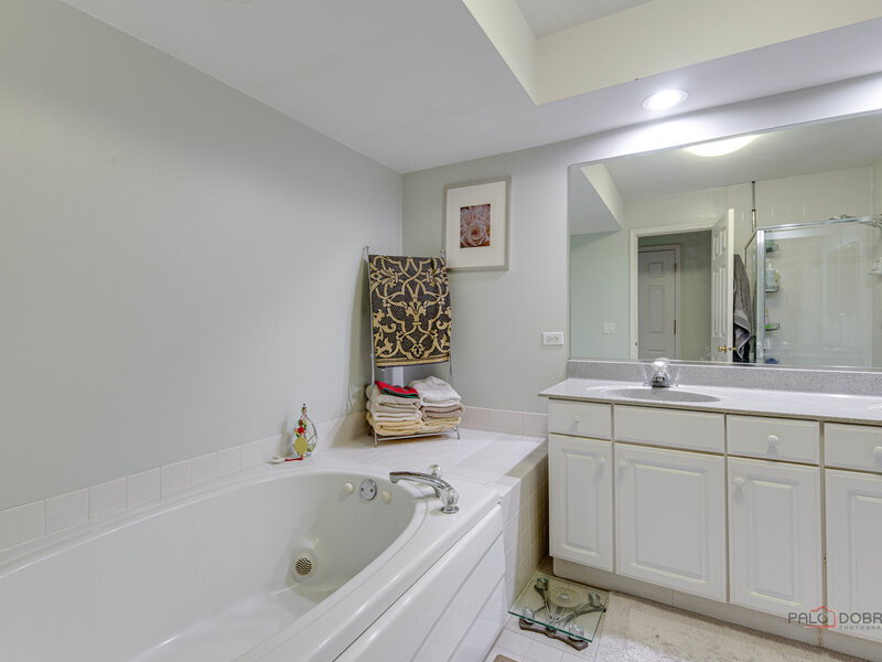 73 Woodstone Drive Buffalo Grove IL 60089