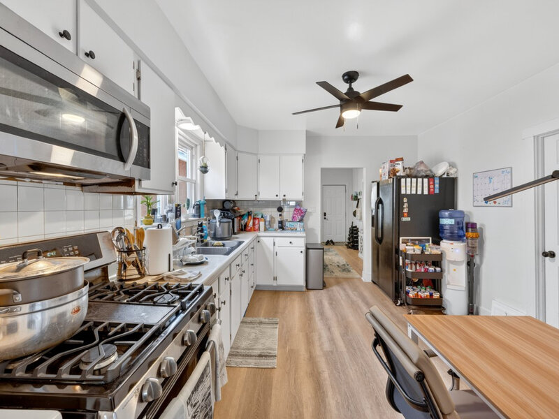 13219 S Houston Avenue Chicago IL 60633