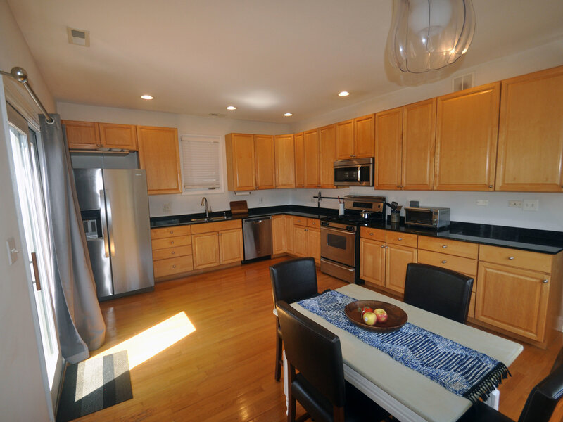 718 N Willard Court Chicago IL 60642