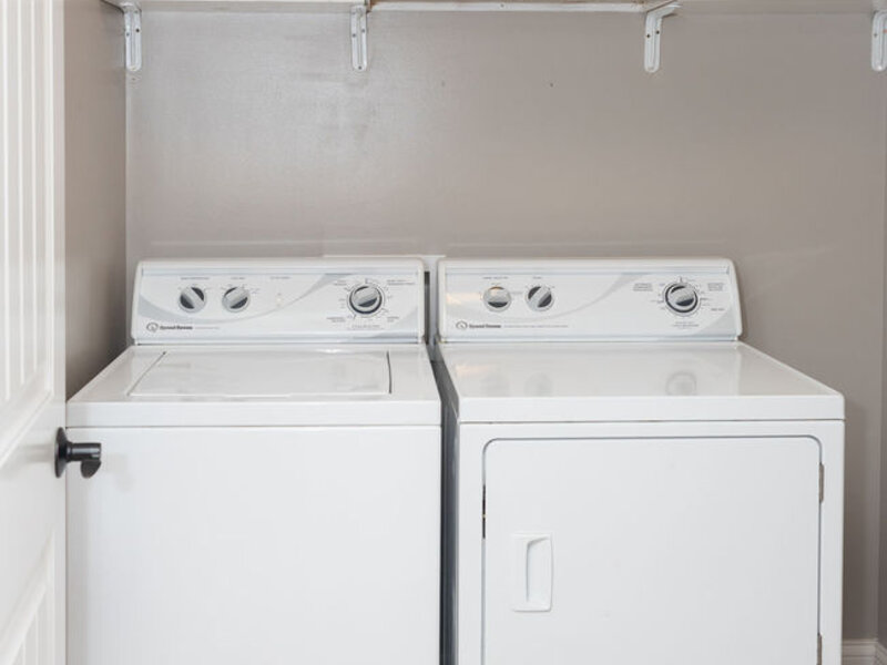2303 Slade Lane Mahomet IL 61853