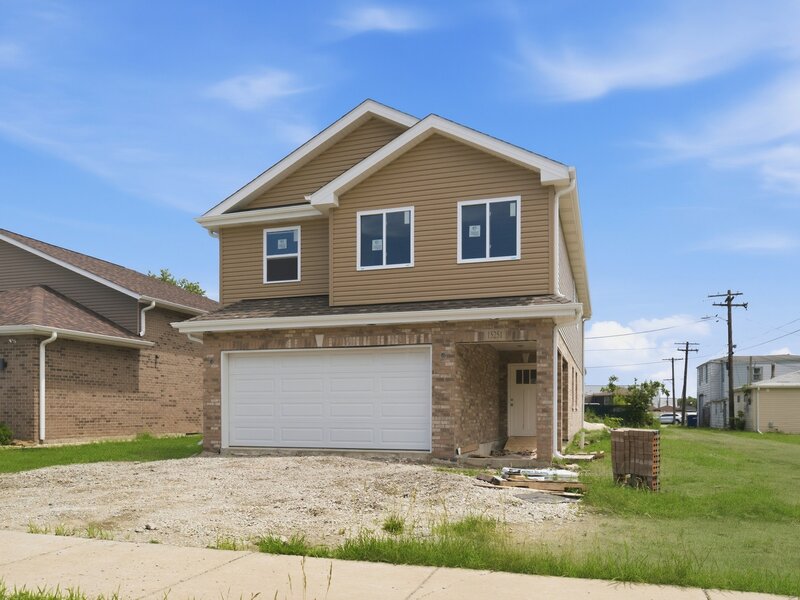 15251 7th Avenue Phoenix IL 60426