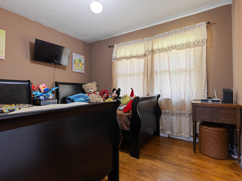 320 Dawn Avenue Rockford IL 61107
