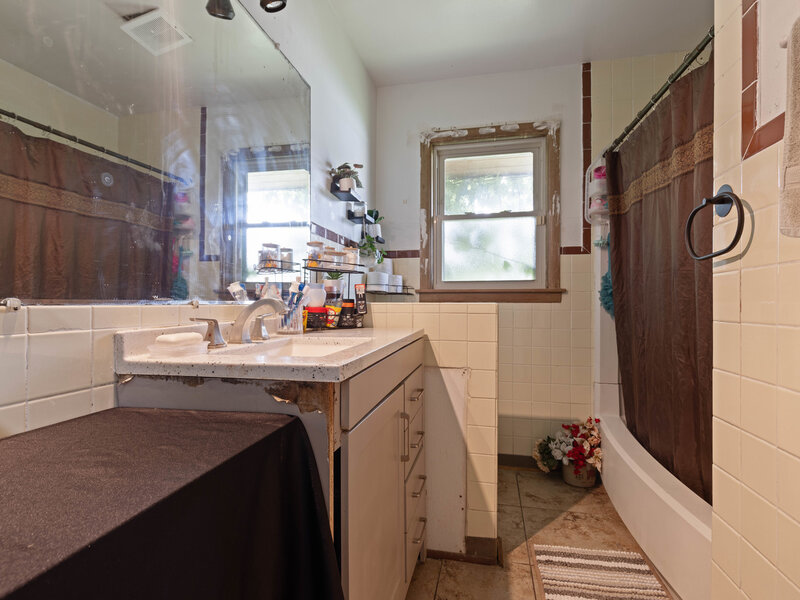 320 Dawn Avenue Rockford IL 61107