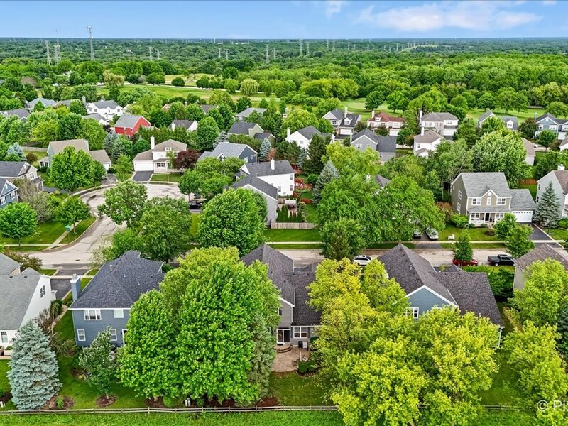 361 Oakmont Drive Cary IL 60013