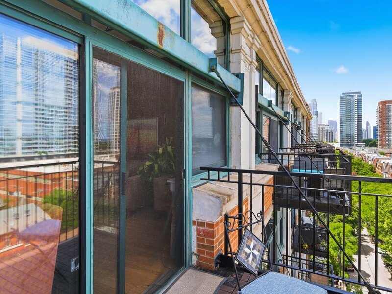 221 E Cullerton Street Chicago IL 60616