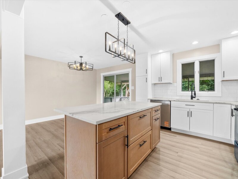 807 Division Street Lisle IL 60532