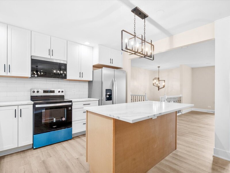 807 Division Street Lisle IL 60532