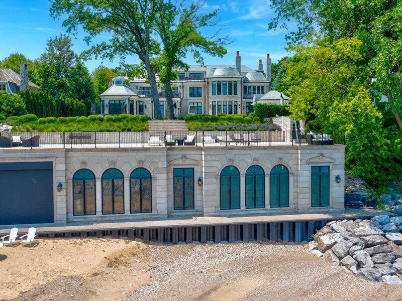 319 Sheridan Road Winnetka IL 60093