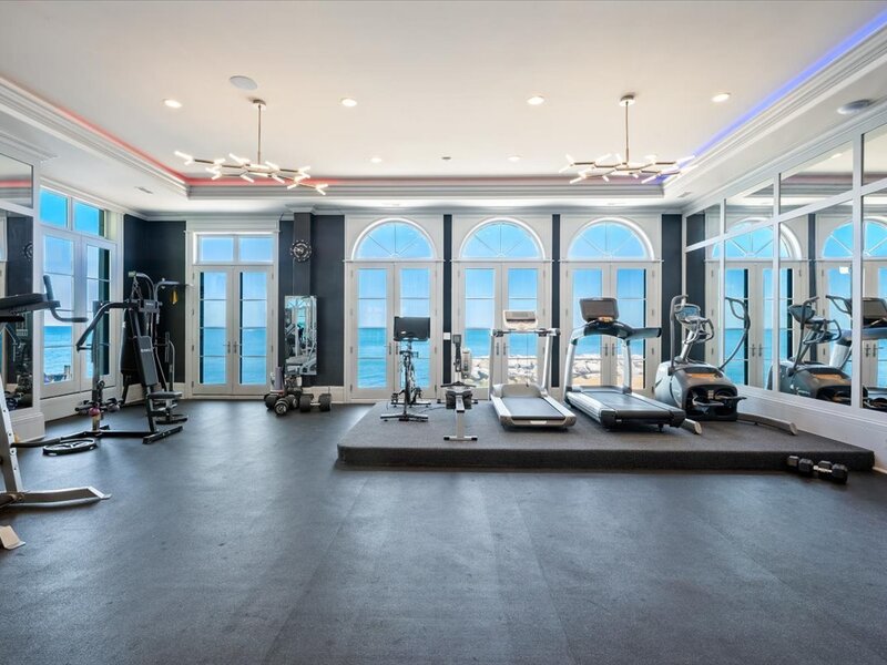 319 Sheridan Road Winnetka IL 60093