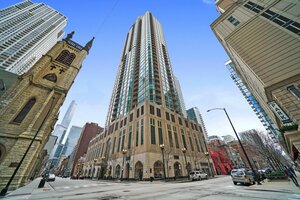 Photo of 21 E Huron Street Chicago IL 60611 Unit 706