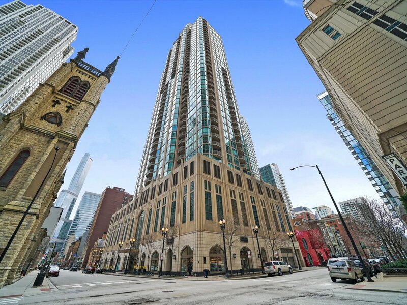 21 E Huron Street Chicago IL 60611