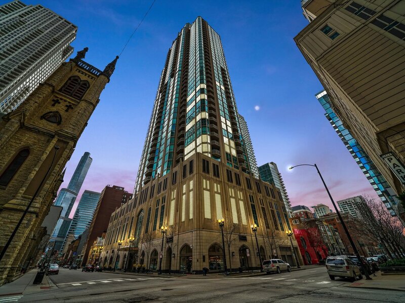 21 E Huron Street Chicago IL 60611