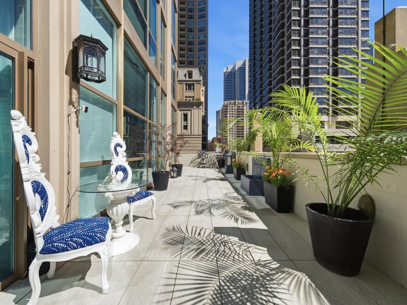21 E Huron Street Chicago IL 60611