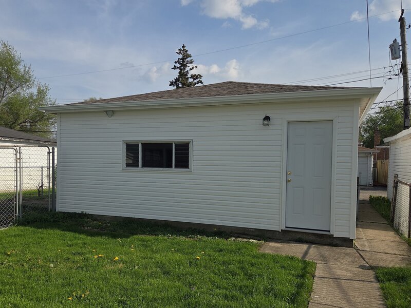 20 W 140th Court Riverdale IL 60827