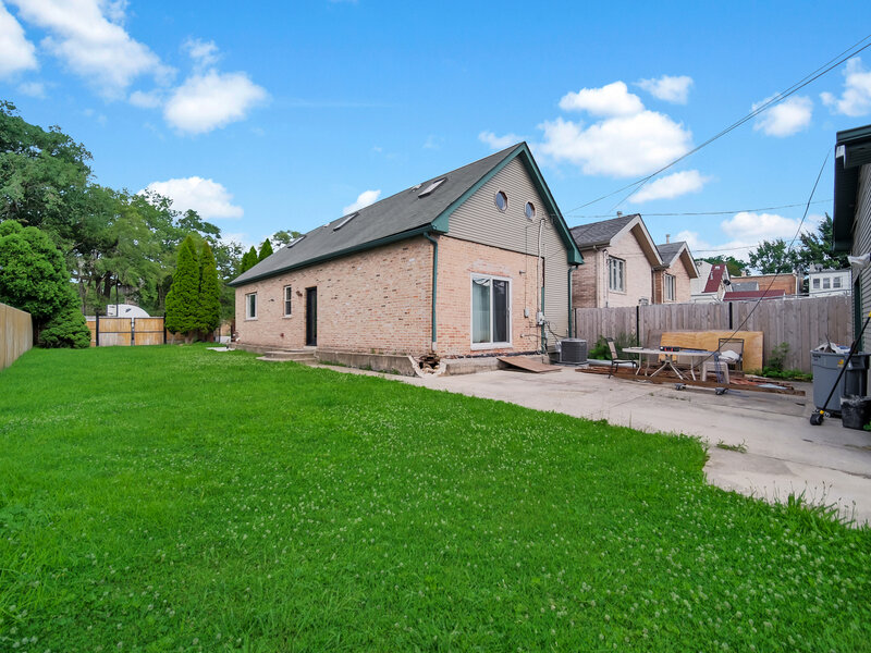 3844 S Artesian Avenue Chicago IL 60632