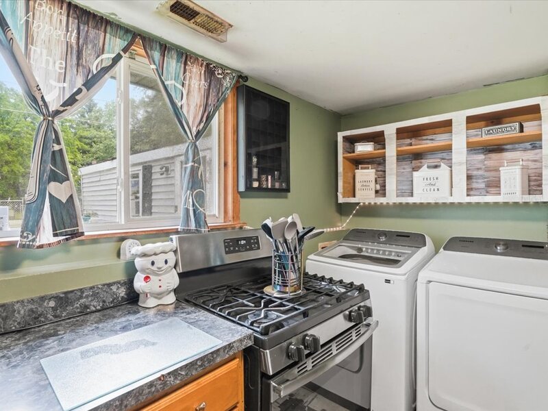 28616 W Benjamin Avenue Spring Grove IL 60081