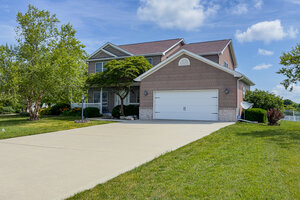 Photo of 1618 English Oak Drive Champaign IL 61822