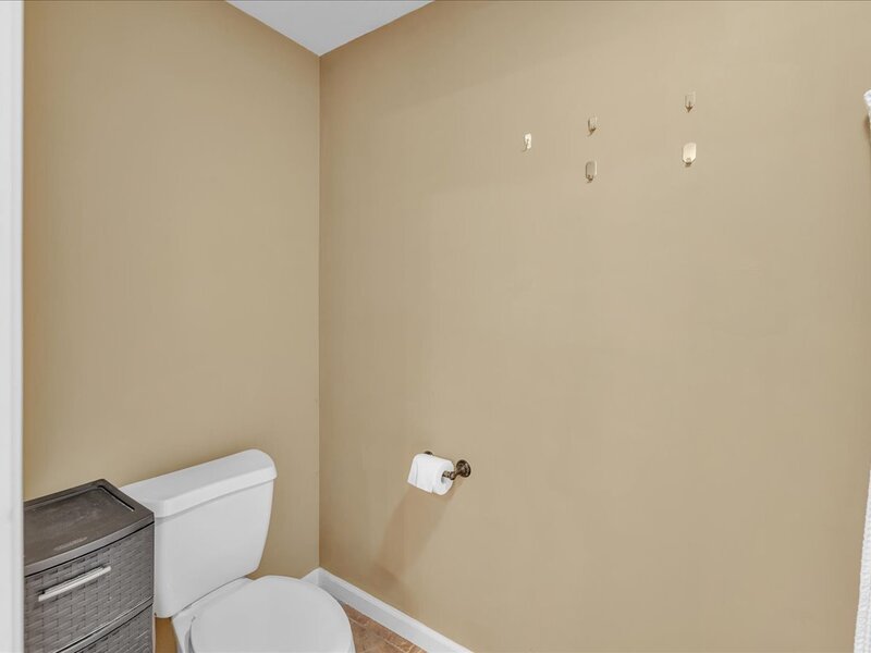 1618 English Oak Drive Champaign IL 61822