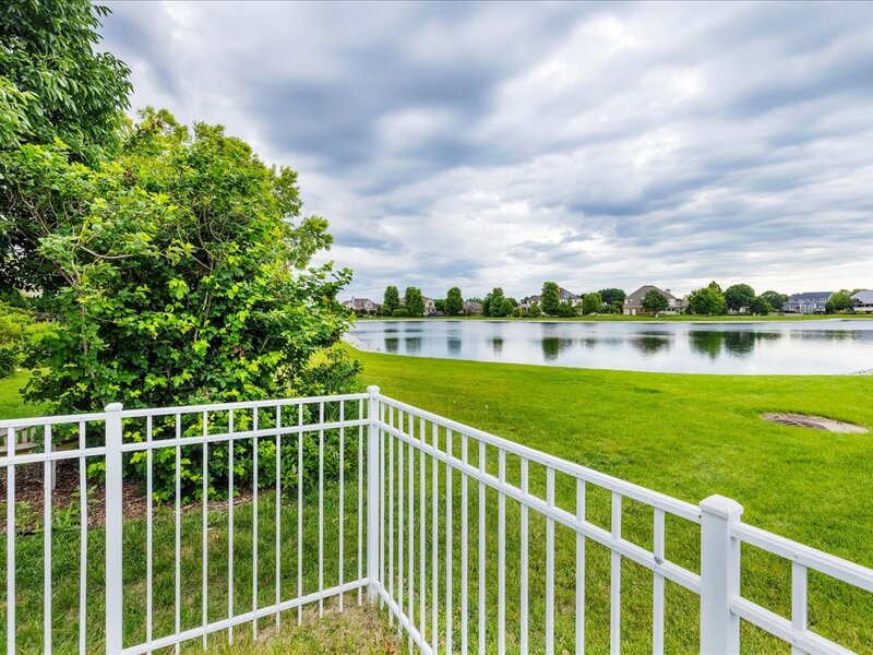 1618 English Oak Drive Champaign IL 61822
