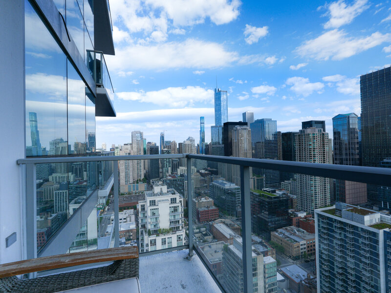 303 W Ohio Street Chicago IL 60654
