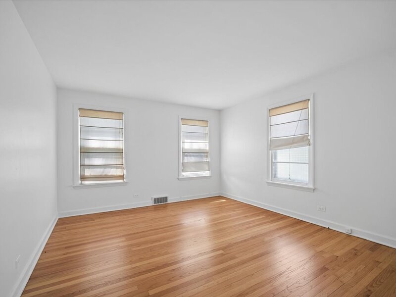735 Prairie Avenue Barrington IL 60010
