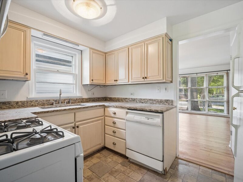735 Prairie Avenue Barrington IL 60010
