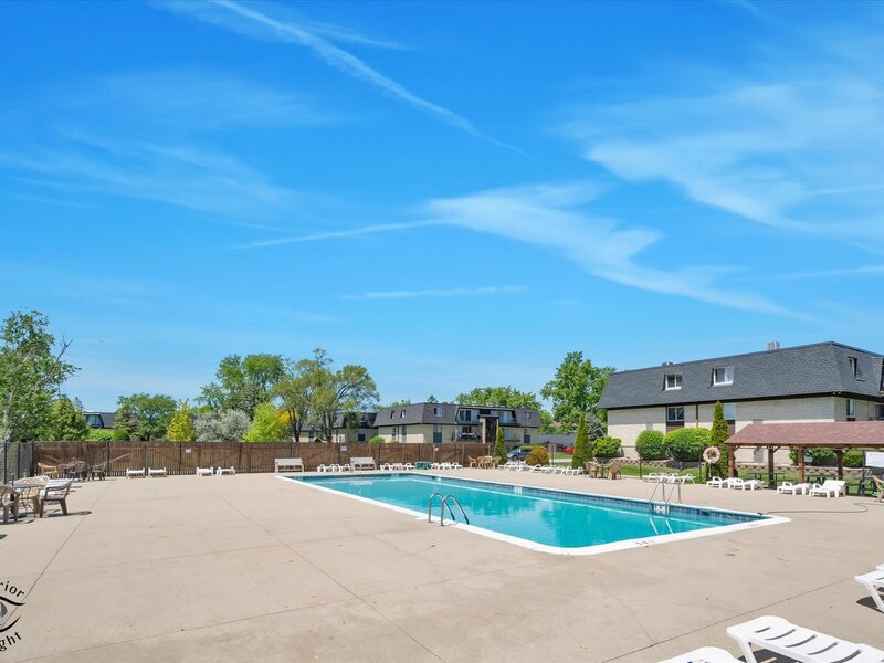 11124 S 84th Avenue Palos Hills IL 60465
