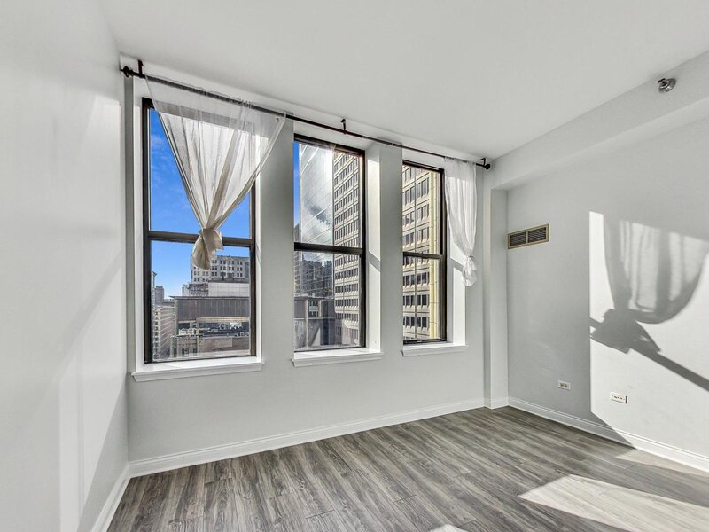 8 W Monroe Street Chicago IL 60603