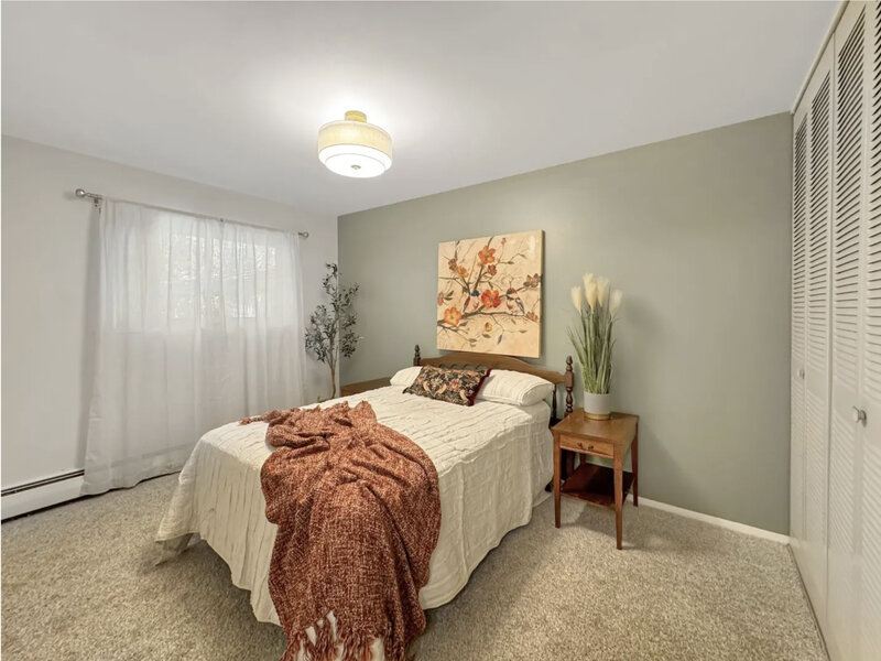 124 N Whistler Avenue Freeport IL 61032