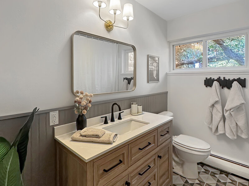 124 N Whistler Avenue Freeport IL 61032