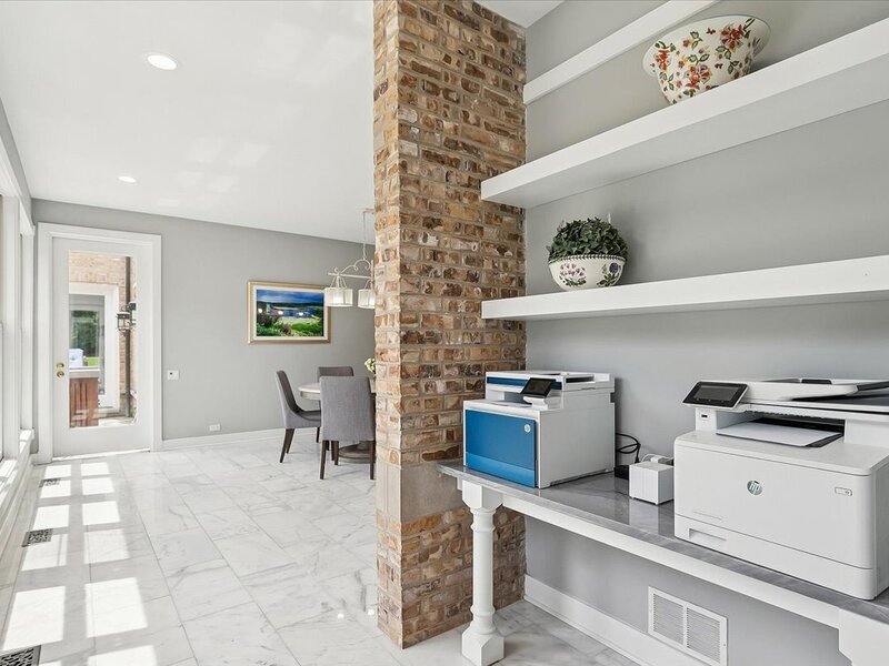 1177 Edgewood Road Lake Forest IL 60045