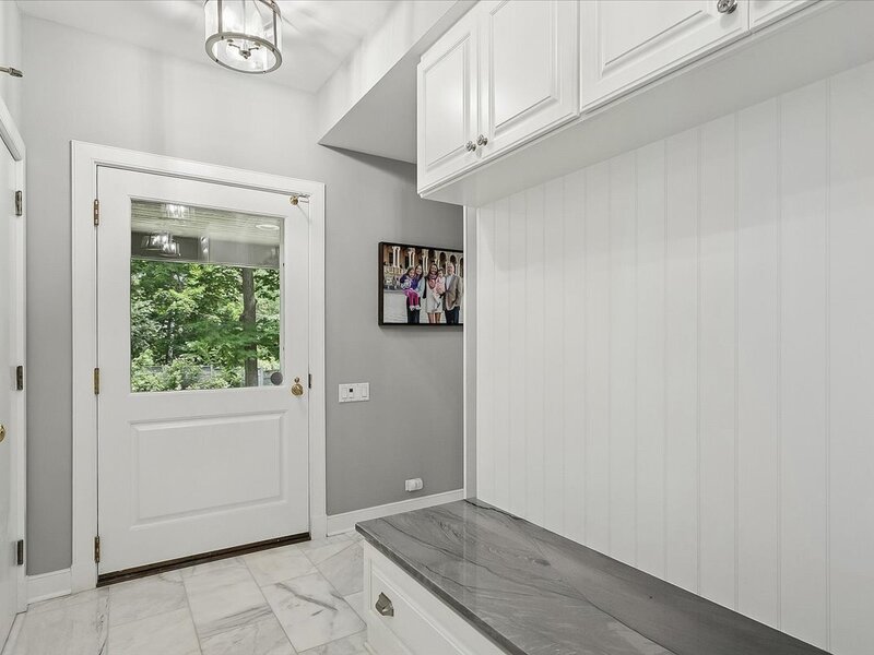 1177 Edgewood Road Lake Forest IL 60045