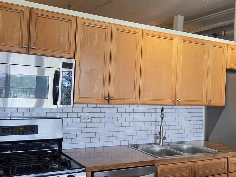 1525 S Sangamon Street Chicago IL 60608