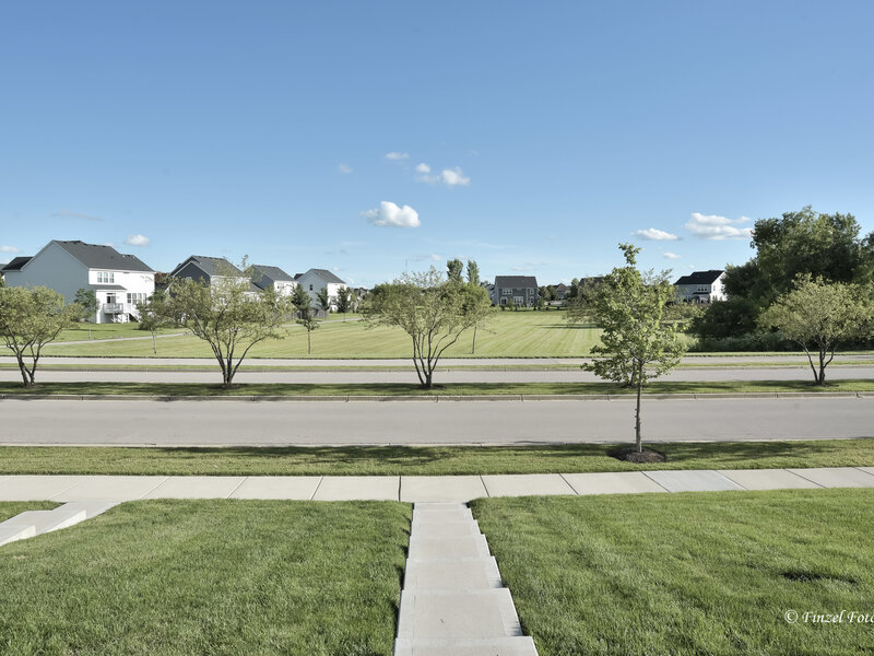 3834 Gansett Parkway Elgin IL 60124