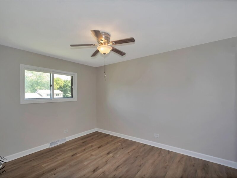 2 Euclid Avenue Glen Ellyn IL 60137
