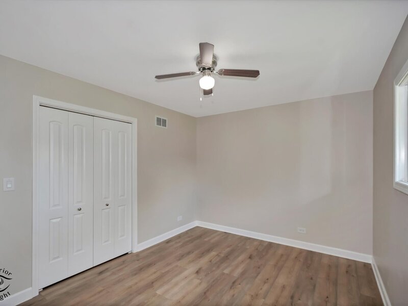 2 Euclid Avenue Glen Ellyn IL 60137